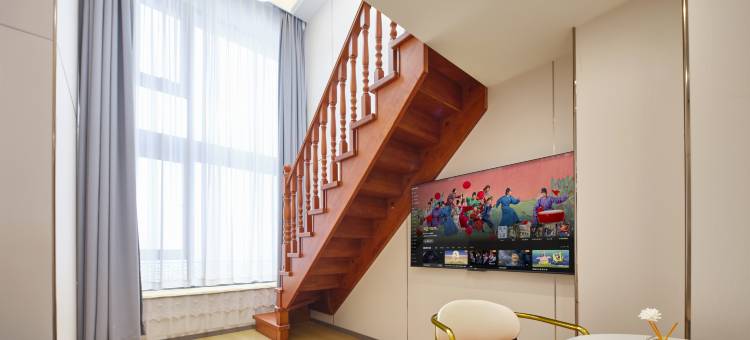 汐岸民宿(南京城北万象汇万寿地铁站店)图片