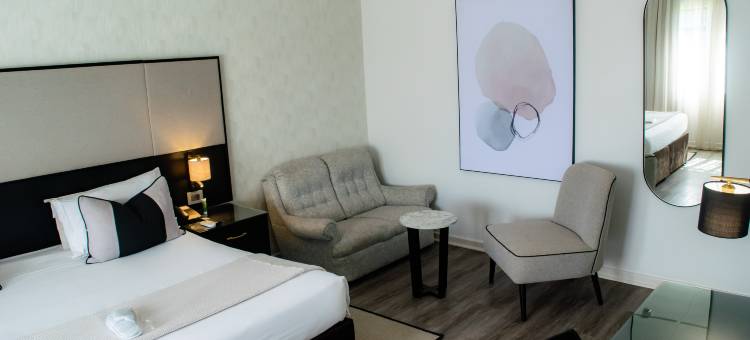 克里斯塔丘吉尔酒店(Cresta Churchill Hotel)图片