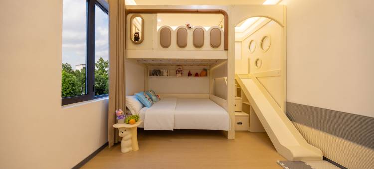 依方筱苑民宿(清明上河园西司夜市店)图片