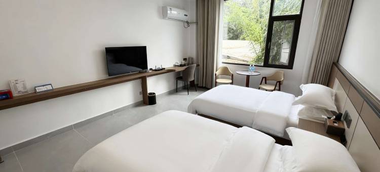 云腾商务酒店(昌宁店)图片