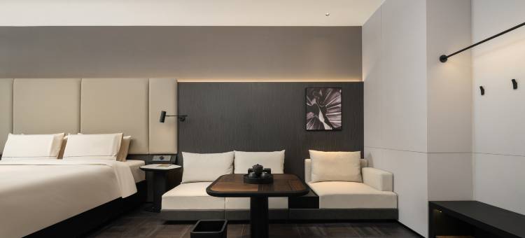 忻州古城酒吧街亚朵酒店图片