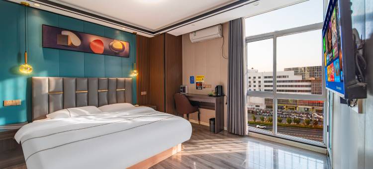 初识暖居宾馆(连云港高铁站店)图片