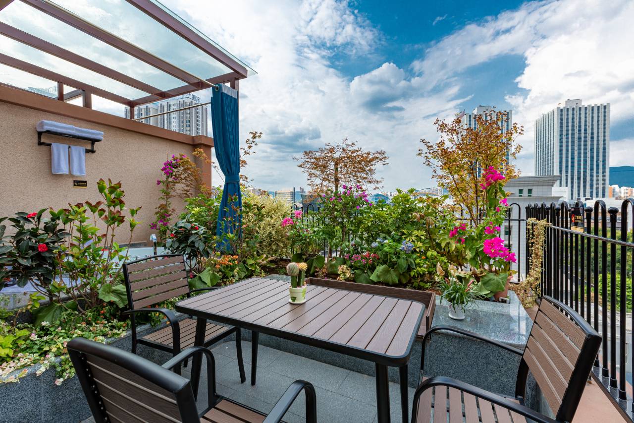 广元简爱花园酒店(万达广场政务中心店)图片