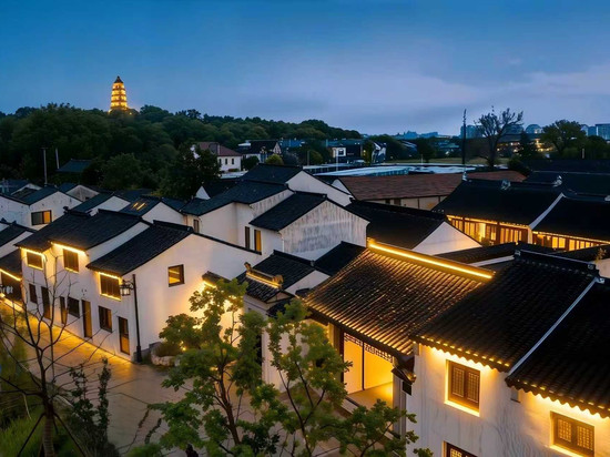 苏州山塘街万达颐华府邸酒店