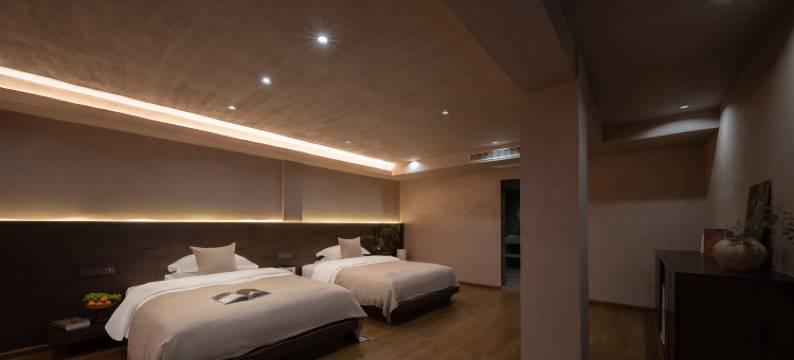 HANS LODGE丨寒酥丨观景·富氧山居(独克宗古城大佛寺转经筒店)图片