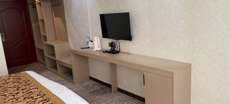 太白尘外云涧民宿图片