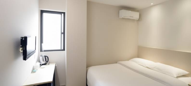 易佰良品酒店(观前街十梓街店)图片