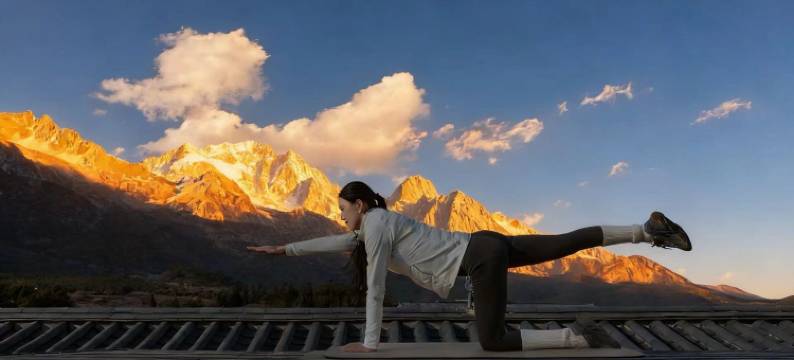 听山隐尚|TING SHAN YIN SHANG|日照金山雪山观景民宿(雪嵩村店)图片