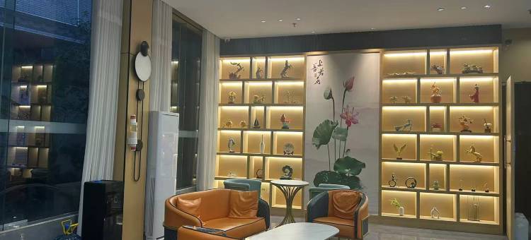 灵山宜家江景酒店(六峰山店)图片