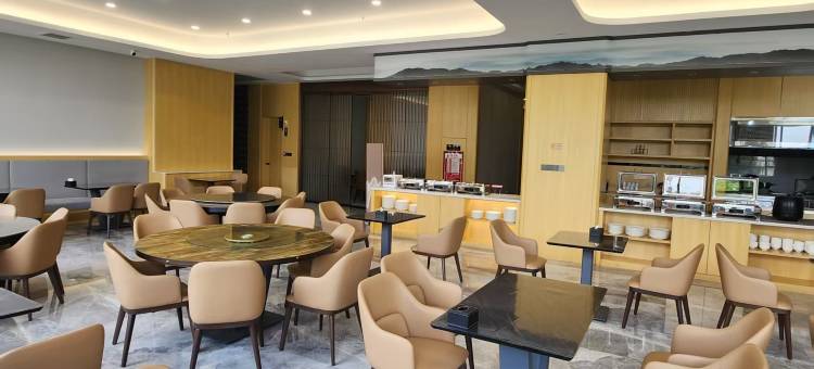 云雅酒店(呼和浩特站新华广场地铁站店)图片