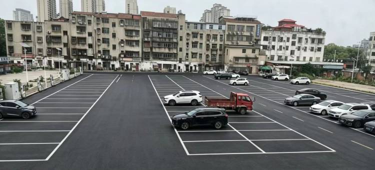 三川凯瑞酒店(襄阳钻石大道店)图片