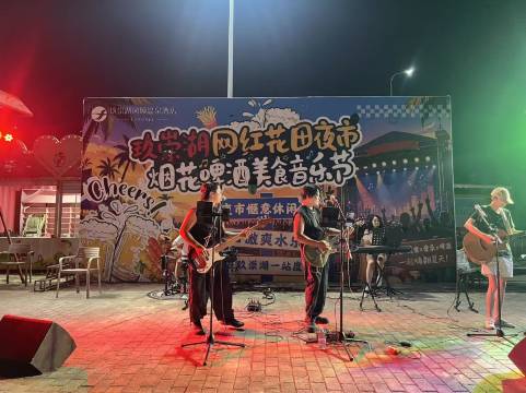梅州兴宁玖崇湖凤颐温泉酒店图片