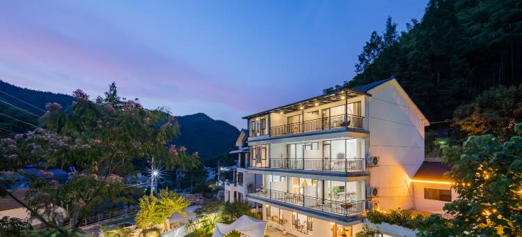 云夏·安吉野奢亲子度假Villa山墅(仙龙峡漂流风景区店)图片
