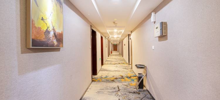 精通101酒店(南宁国际会展中心东盟商务区地铁站店)图片