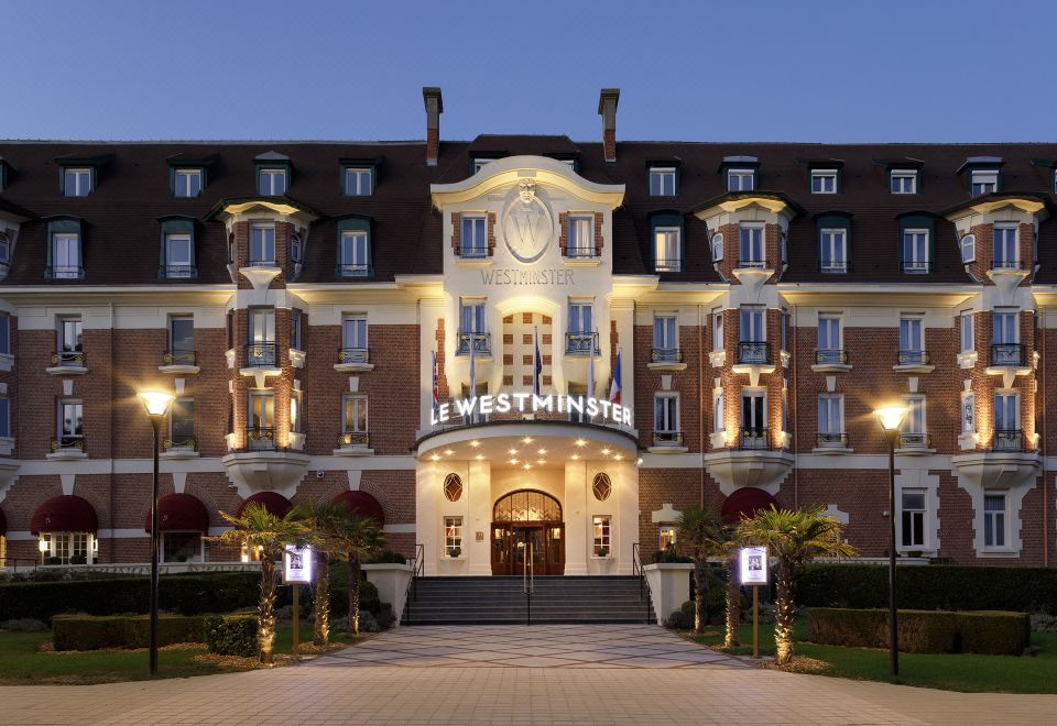 Hôtel Barrière le WestminsterHotel Overview