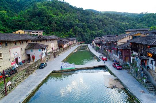 宿三秋·轻奢美宿Earth BuildingScenery土楼民宿(南靖土楼店)图片