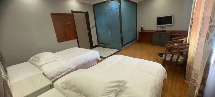 班玛阿坝大酒店图片