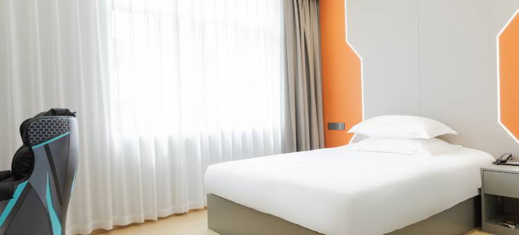 金华曼希轻奢酒店(白龙桥万泰奥特莱斯店)图片