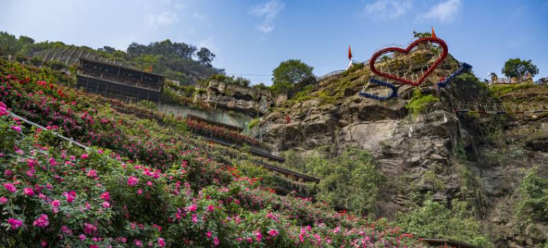 铜锣花谷·溶洞民宿图片