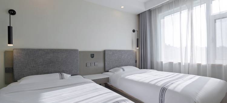 都市118连锁酒店(青岛北站虎山店)图片