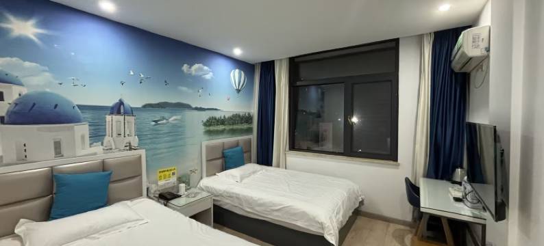 Xbed希酒店(长沙泉塘电力职院店)图片