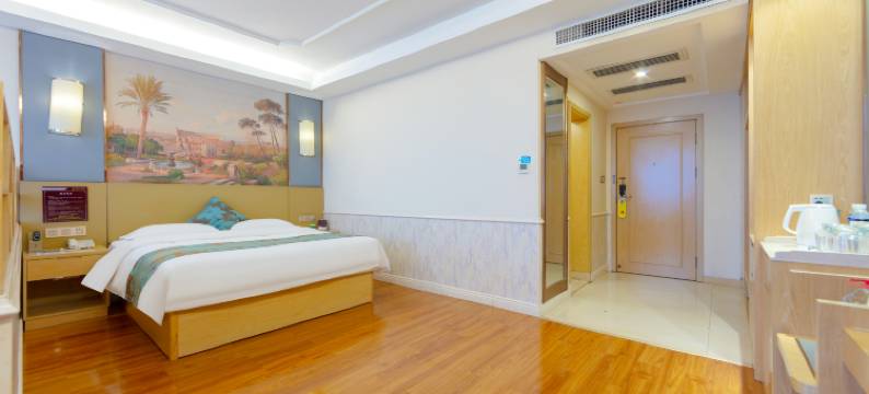 长沙县港湾云朵酒店(星沙产业园湖南劳动人事职业学院店)图片