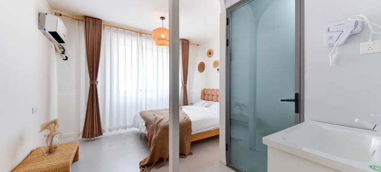 澜天一舍loft主题海景公寓(北戴河老虎石海上公园店)图片