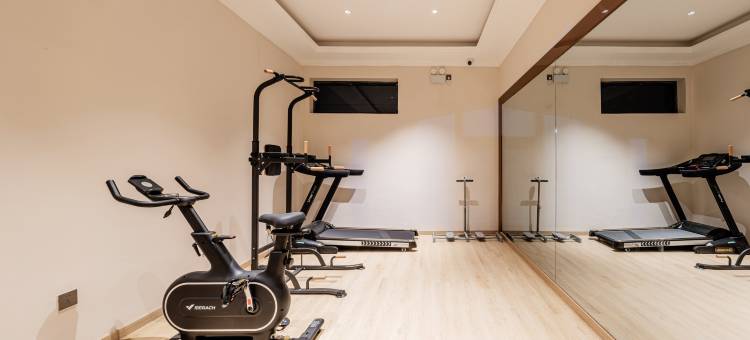 柏丽艾尚国际酒店(瑞丽财富广场彩云城店)图片