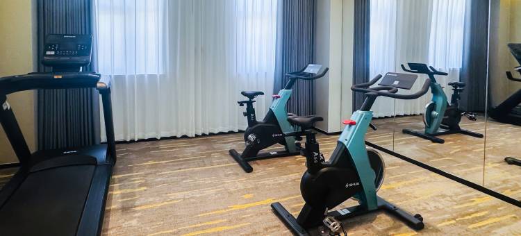 云颐自在酒店(鄂尔多斯东胜区全民健身中心店)图片