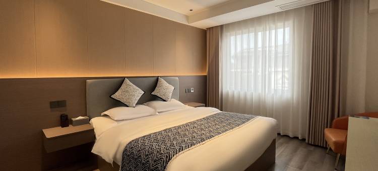 Dora·朵拉时光酒店(乐山张公桥美食街店)图片