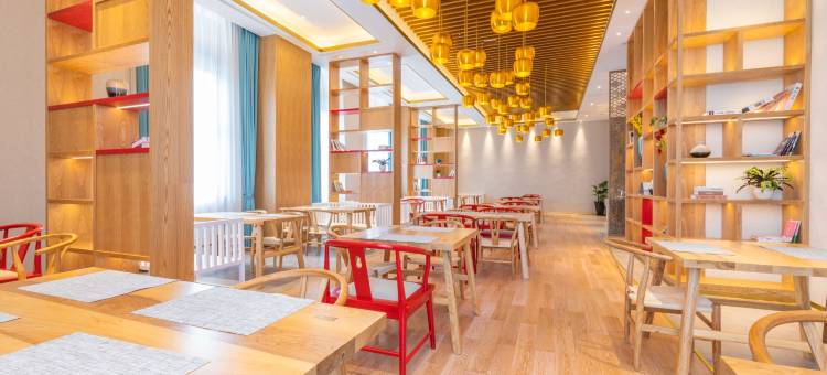 HiHotel(深圳南方科技大学塘朗地铁站店)图片