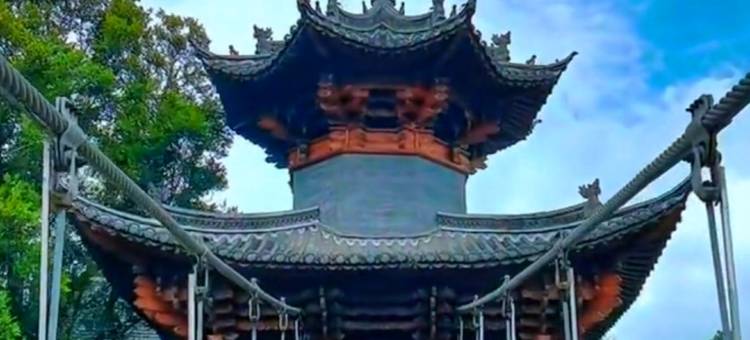 澜沧华庭大酒店(拉祜广场民族街店)图片