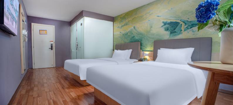 希缇酒店(南宁火车站广西大学地铁站M出口店)图片