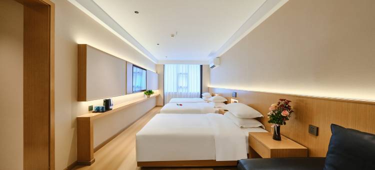 达州天斯大酒店(城市中心广场三圣宫美食街店)图片