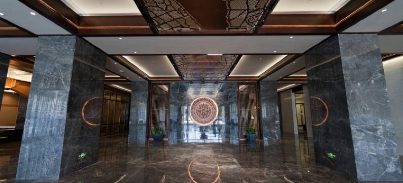 南充万泰大酒店(西华师大行署校区店)图片