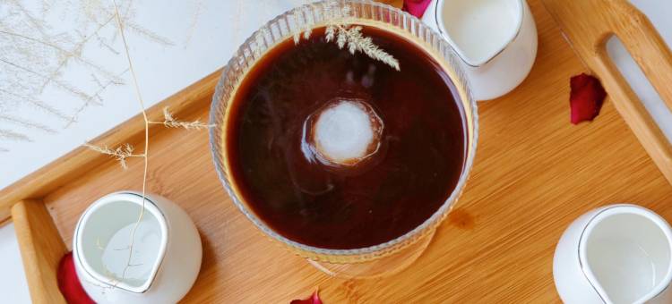 Vala Toms山崖朔溪酒店(四姑娘山景区店)图片