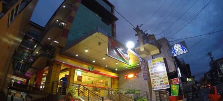 红多兹Plus图格加劳塔吉酒店(RedDoorz Plus @ Taj Hotel Tuguegarao)图片