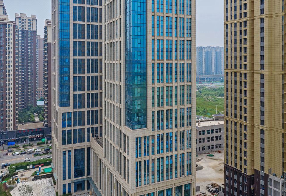 Huanyu Metropark Hotel, Xi'an High-speed Railway North StationOver view