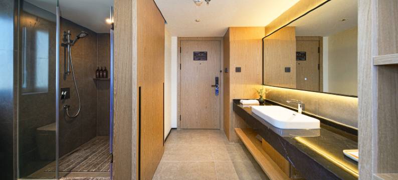 安地酒店(青岛城市阳台红树林店)图片