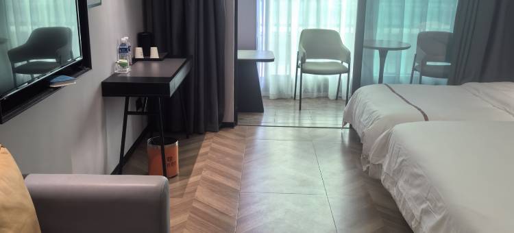 如家派柏·云酒店(晋江五店市万达广场店)图片