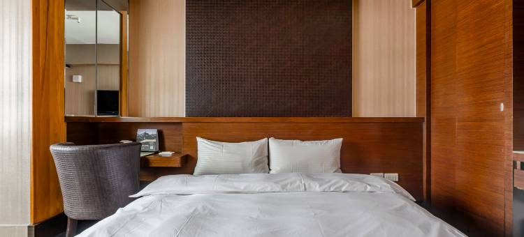 雀客快捷台中逢甲图片