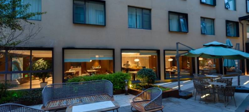 思薇尔酒店(无锡堰桥地铁站惠山万达广场店)图片