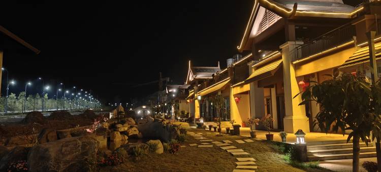 芒市梵溪花园民宿(傣族古镇店)图片