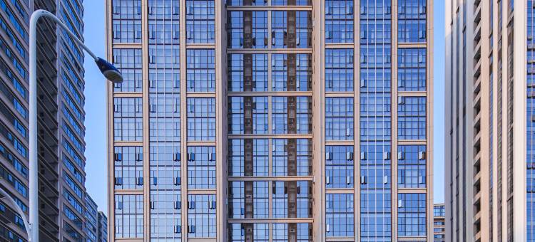 榆玺·高空海景LOFT轻奢美寓(汕头高铁站店)图片