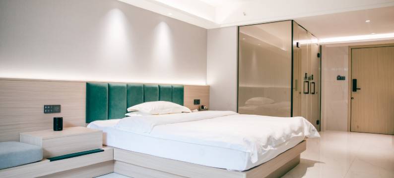 雨林居酒店(西双版纳勐腊客运站店)图片