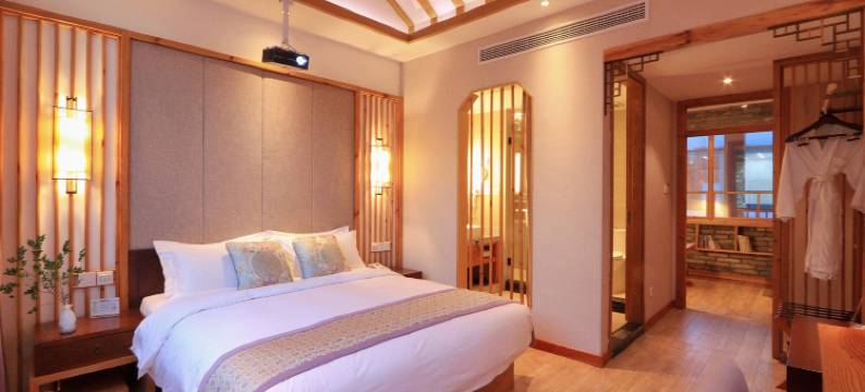 黄山和春语.Mild Spring精品客栈(屯溪老街|黎阳in巷店)图片