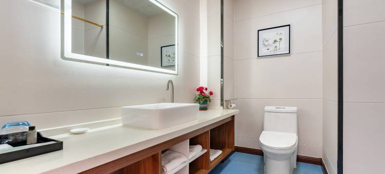 桓台红莲湖宾馆(885商街创智谷店)图片