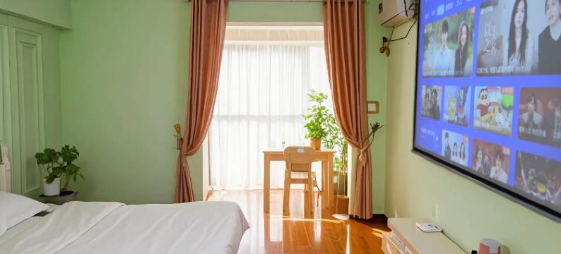 云屋主题公寓(新乡宝龙店)图片