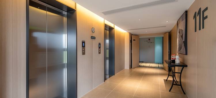 丽怡酒店(贵阳观山湖区人民政府店)图片