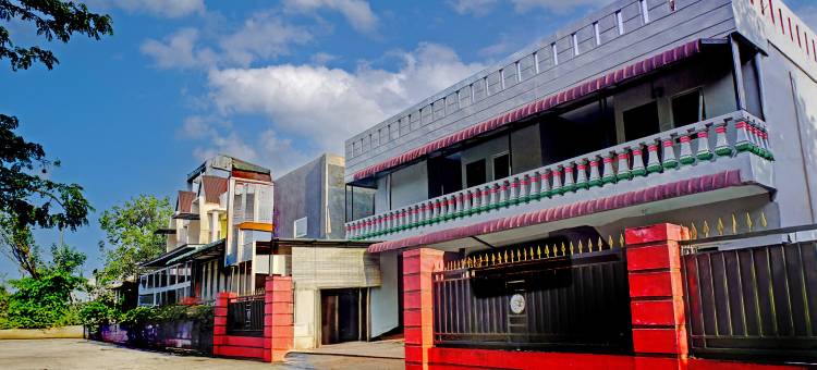 天空景观酒店靠近苏门答腊北大学(USU)原朱玛西格尔(Hotel O Skyview Near Universitas Sumatra Utara ( USU ) Formerly Juma Ciger)图片